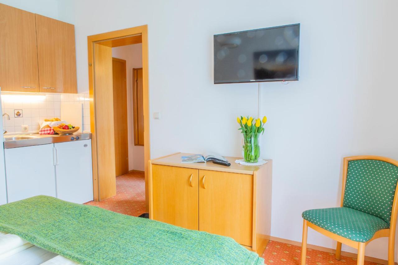 Hotel Garni Weberhausl Strobl Extérieur photo